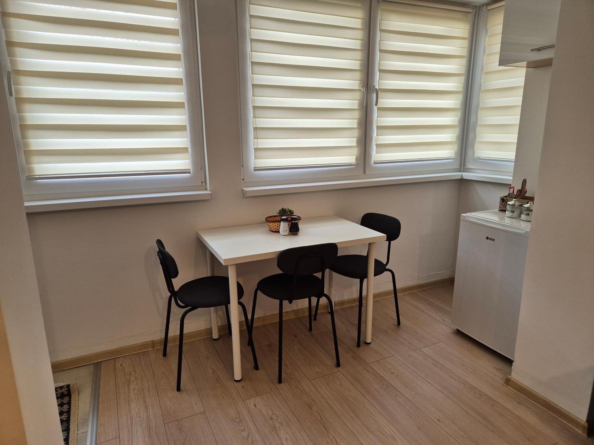 Old Town Bistrik - Free Parking Apartment Sarajevo Bagian luar foto
